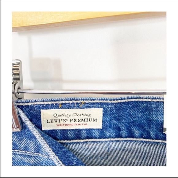 NEW Levi’s Premium Wedgie Straight High Waisted Exposed Button Fly Denim Jeans - Picture 11 of 13